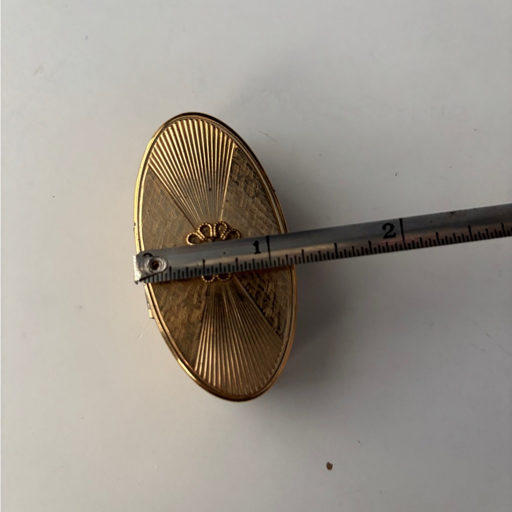 Vintage 1950’s-1960’s Max Factor Lipstick Compact - Picture 7 of 8